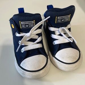 Toddler sneakers